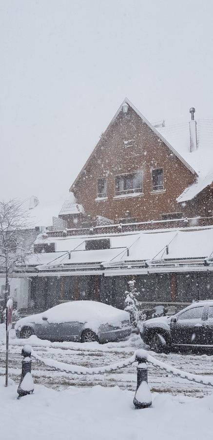 L'Empreinte D'Ifrane Hotel Bagian luar foto